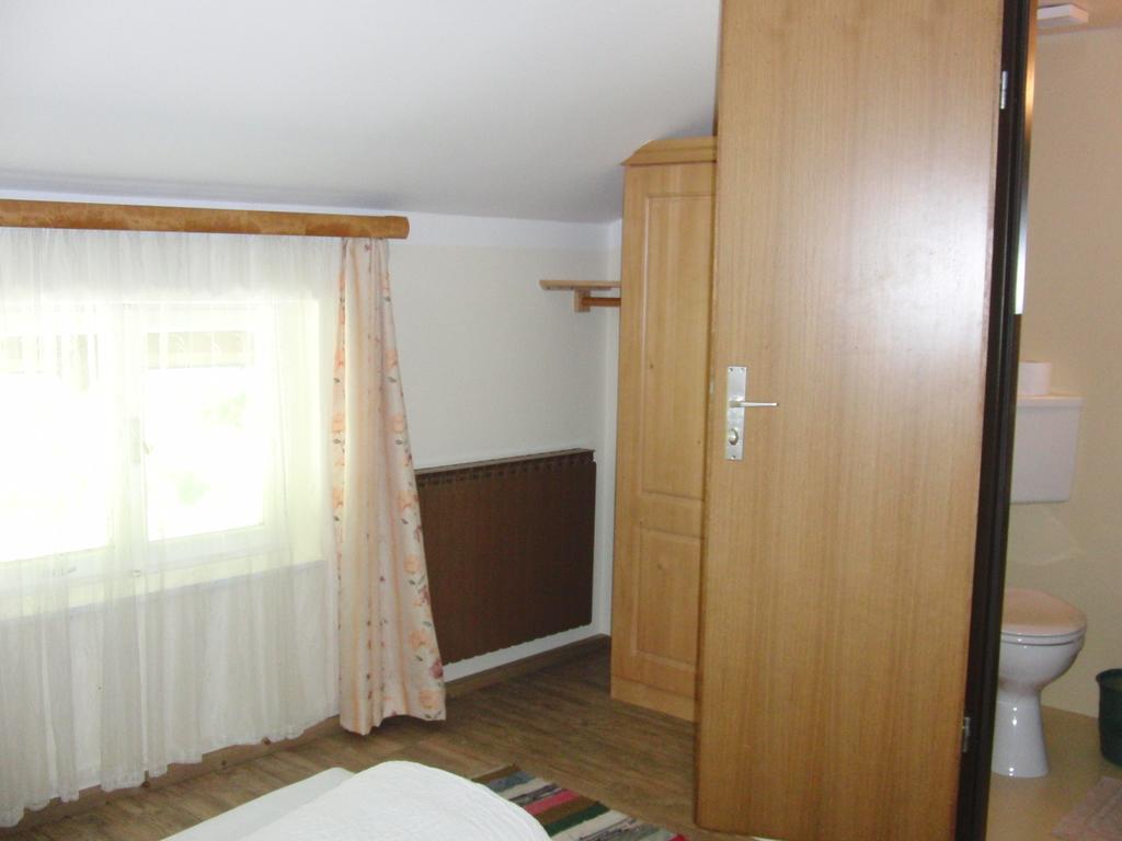 Gaestehaus Loithaler Fügen Habitación foto